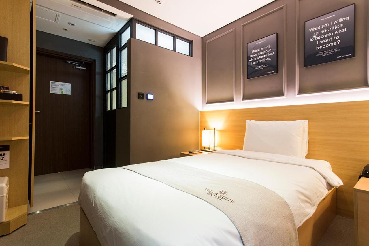 Vella Suite Hotel Сувон Екстериор снимка